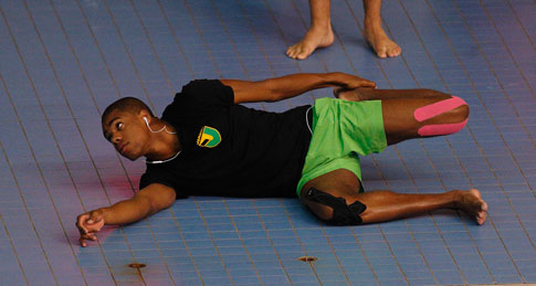 Stretching muscles before and after swimming